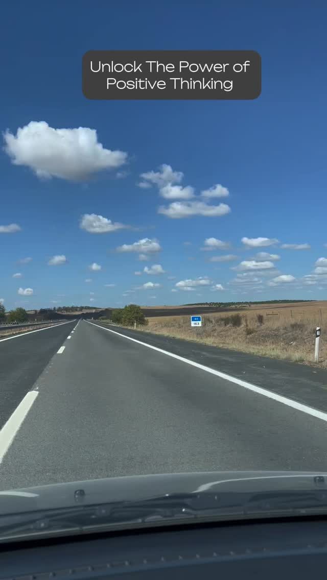 Instagram post from mabel_orbea. This post is in position 2.